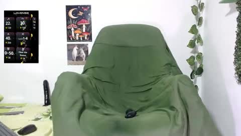 dany_milk online show from 05/19/26, 01:11