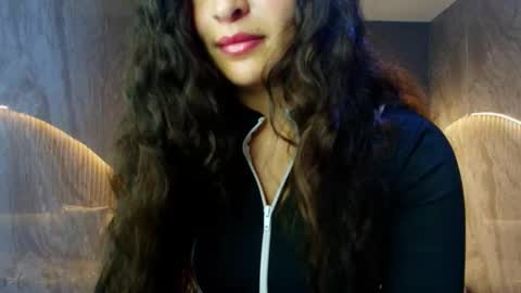 Dany online show from 11/11/25, 01:44