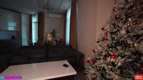 Dany and Anna online show from 12/21/25, 05:14