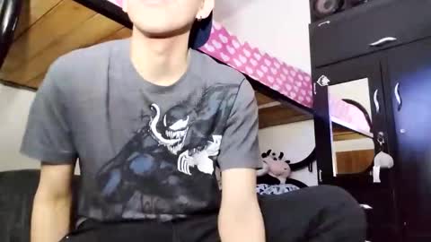 Daniel online show from 04/25/26, 10:29