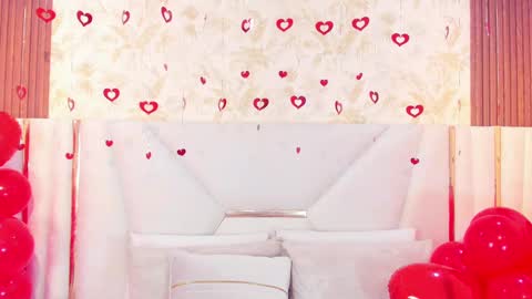 Snapshot of danysweet_ chatting on 02/17/25, 01:04 Daniela online show from 02/17/25, 01:04