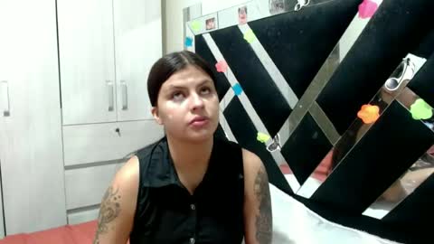 daphne877046 online show from 06/13/26, 01:47