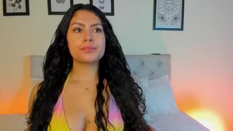 Antonella Mora online show from 12/05/25, 12:14