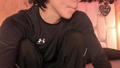 daphne_and_roger online show from 04/09/26, 11:04