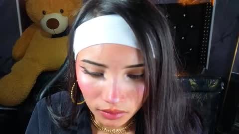 daphne_nicole_b online show from 03/10/26, 01:05