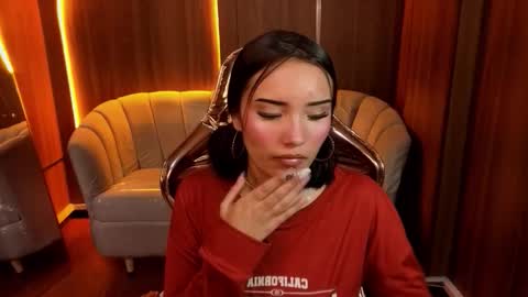 daphne_nicole_b online show from 03/27/26, 01:11