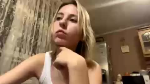 Monika online show from 03/22/26, 07:39