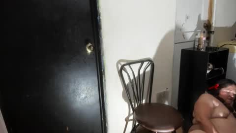 daphnegirlsexxy online show from 04/01/26, 03:29