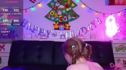 Daphne Madison online show from 01/10/25, 11:50