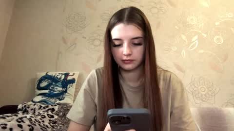 Emilia online show from 05/04/26, 12:12