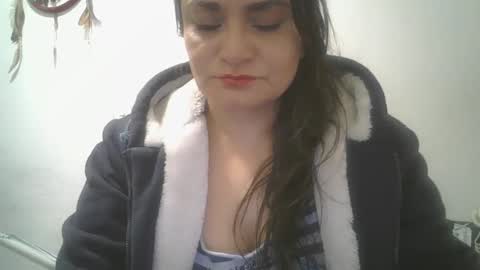 dapnne online show from 03/08/25, 05:11