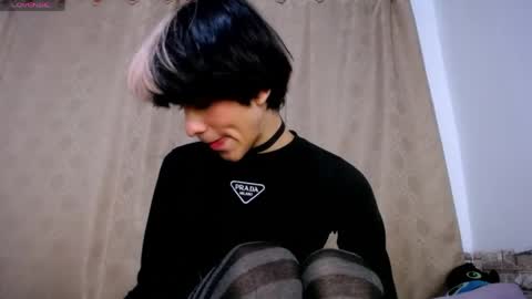 DARA online show from 04/21/26, 02:04