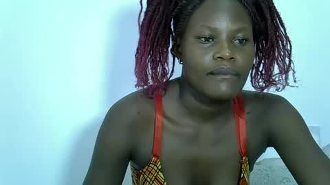 ESTHER online show from 03/04/25, 04:06