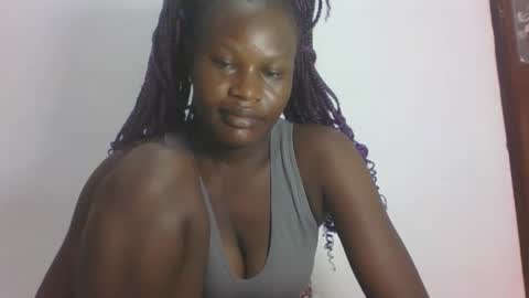 Snapshot of darberry21 chatting on 04/27/26, 05:49 ESTHER online show from 04/27/26, 05:49