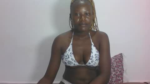 Snapshot of darberry21 chatting on 05/23/26, 03:45 ESTHER online show from 05/23/26, 03:45