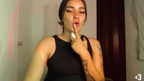 Snapshot of darcyreed chatting on 12/06/24, 11:47 Darcy Reed3 online show from 12/06/24, 11:47