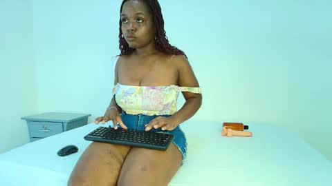 Darelyn online show from 09/08/25, 08:19