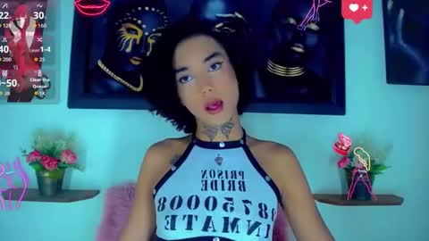 Snapshot of darianna_atehortua chatting on 02/05/26, 05:23 Dary online show from 02/05/26, 05:23