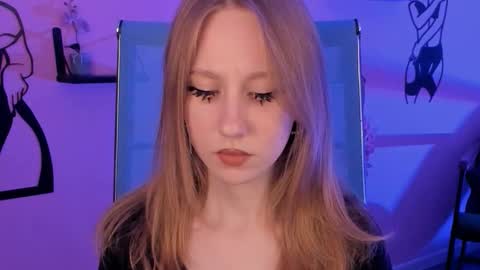 Daria Tate online show from 09/18/25, 02:41