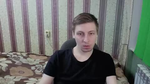 darienlarge online show from 03/12/26, 03:40