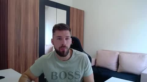 darius_94 online show from 03/23/26, 05:44