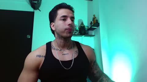 Snapshot of darius_phoenix chatting on 01/05/26, 08:12 Darius Phoenix online show from 01/05/26, 08:12