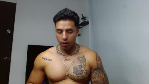 Snapshot of darius_phoenix chatting on 02/21/26, 10:11 Darius Phoenix online show from 02/21/26, 10:11