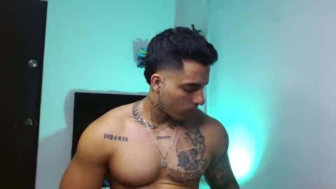 Snapshot of darius_phoenix chatting on 02/28/26, 10:00 Darius Phoenix online show from 02/28/26, 10:00