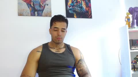 Snapshot of darius_phoenix chatting on 06/03/26, 06:02 Darius Phoenix online show from 06/03/26, 06:02