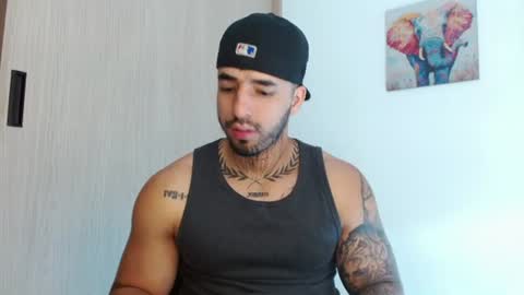 Snapshot of darius_phoenix chatting on 06/25/26, 06:12 Darius Phoenix online show from 06/25/26, 06:12