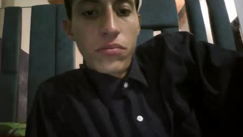 Snapshot of darjhon_m320 chatting on 12/19/25, 02:18 darjhon_m320 online show from 12/19/25, 02:18