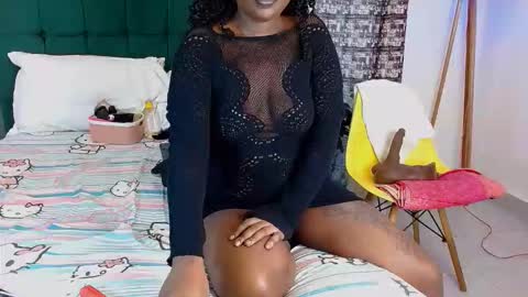 Snapshot of dark_chocolate0 chatting on 04/15/26, 06:53 becky online show from 04/15/26, 06:53