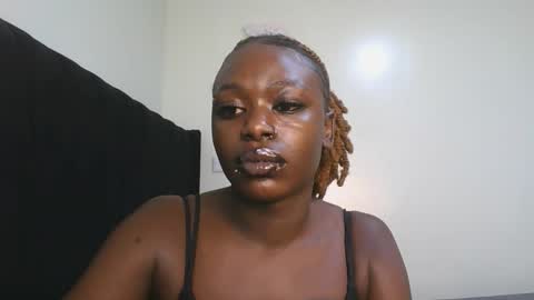 Divah online show from 05/19/26, 06:47