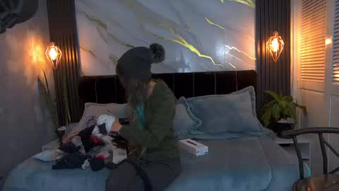 dark_dominika online show from 05/26/26, 12:56