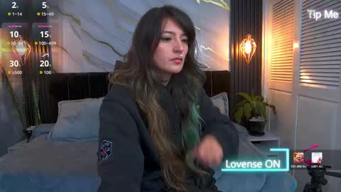 dark_dominika online show from 06/02/26, 12:51