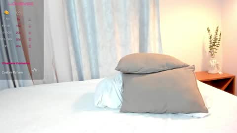 dark_fantasy9 online show from 03/26/26, 09:53