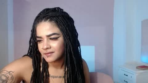 dark_flama online show from 03/26/26, 01:44