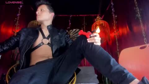 Snapshot of dark_hunter_ chatting on 02/17/26, 02:30 dark hunter online show from 02/17/26, 02:30