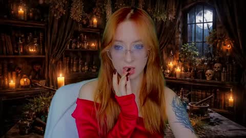 Lola online show from 04/04/26, 02:10