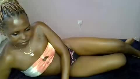 dark_petite_ online show from 04/03/26, 08:45