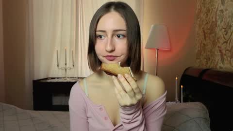 Emily online show from 03/27/26, 07:25