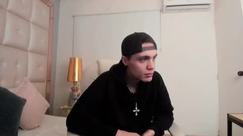 dark_sun333 online show from 01/12/26, 11:10