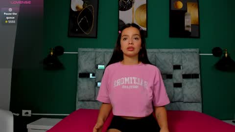 Snapshot of darkangeline chatting on 04/09/26, 12:10 darkangeline online show from 04/09/26, 12:10