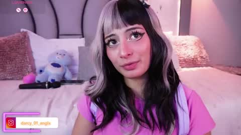 Angel Darcy  online show from 05/07/26, 01:00