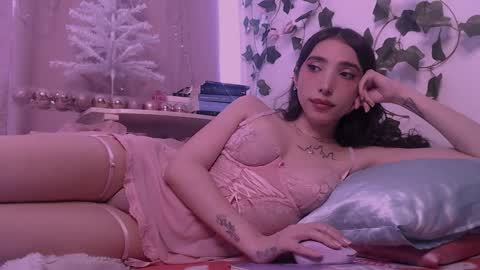  Candy   online show from 11/12/25, 07:03