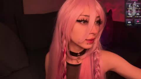 Yuu online show from 10/20/25, 11:27