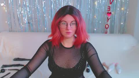 Kelly online show from 02/07/25, 06:14