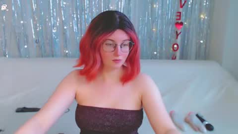 Kelly online show from 02/16/25, 09:48