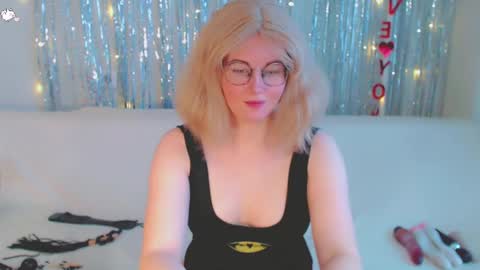 Kelly online show from 02/28/25, 05:59