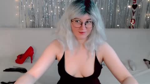 Kelly online show from 09/26/25, 07:01